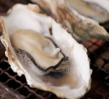 厚岸こよみ：牡蠣 1個～600円